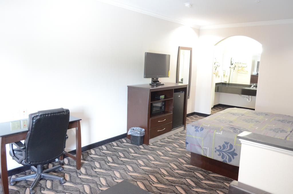 Palace Inn Sam Houston Race Park Zimmer foto